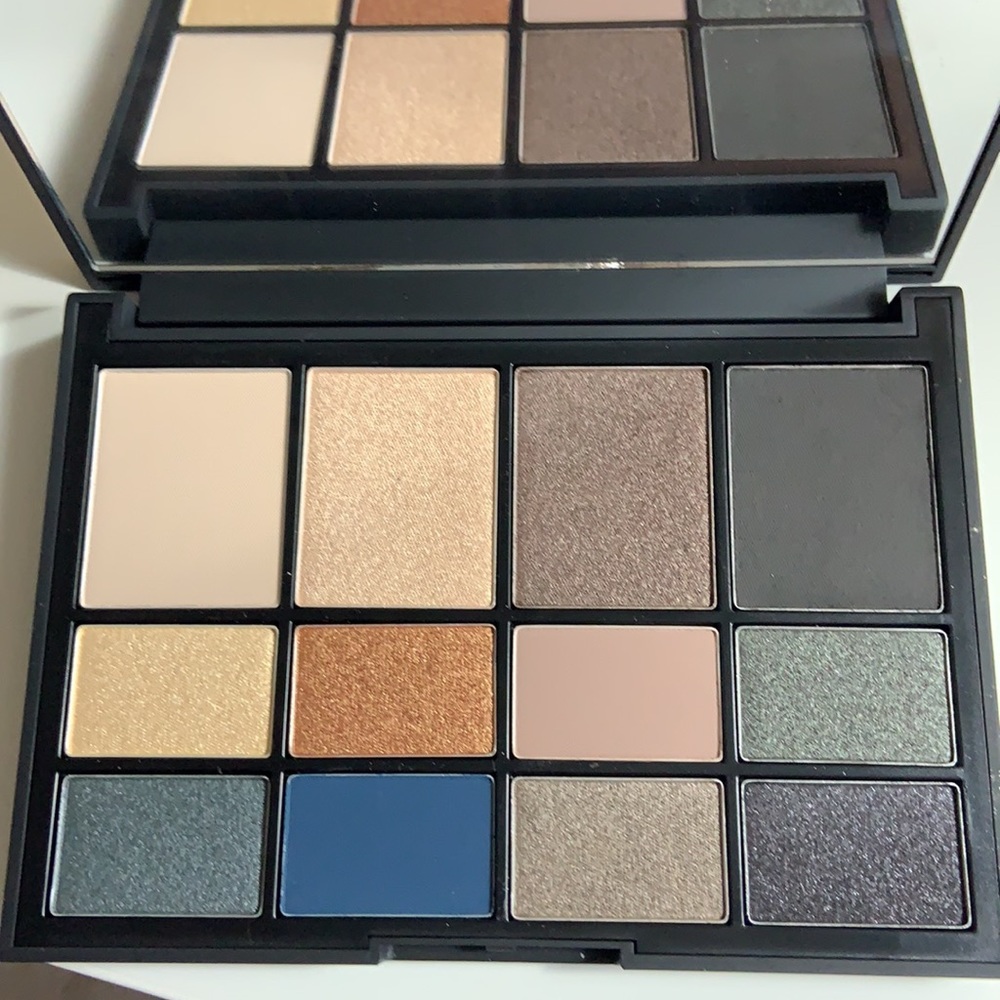 New in box Nars Narsissist eyeshadow palette
